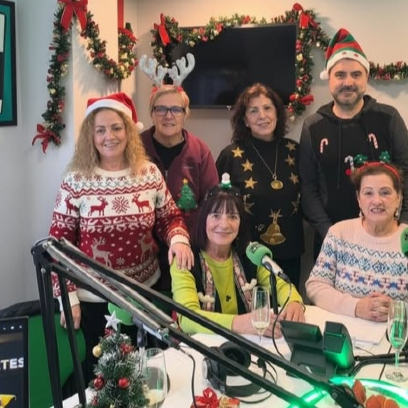 Tertulia mujeres. Navidad 2025 episode artwork