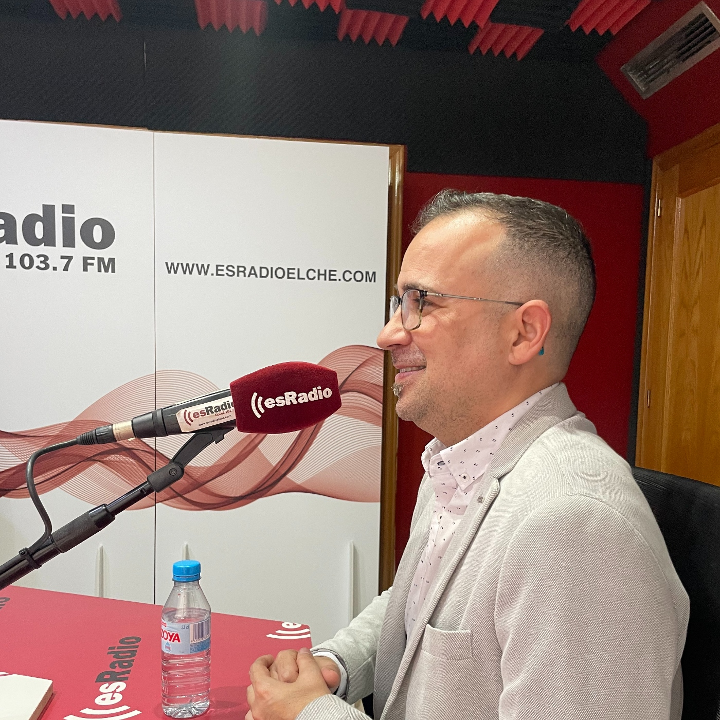 ''Nos dedicamos a estudiar lo que socialmente está más oculto para tratar de explicar los comportamiento''. episode artwork