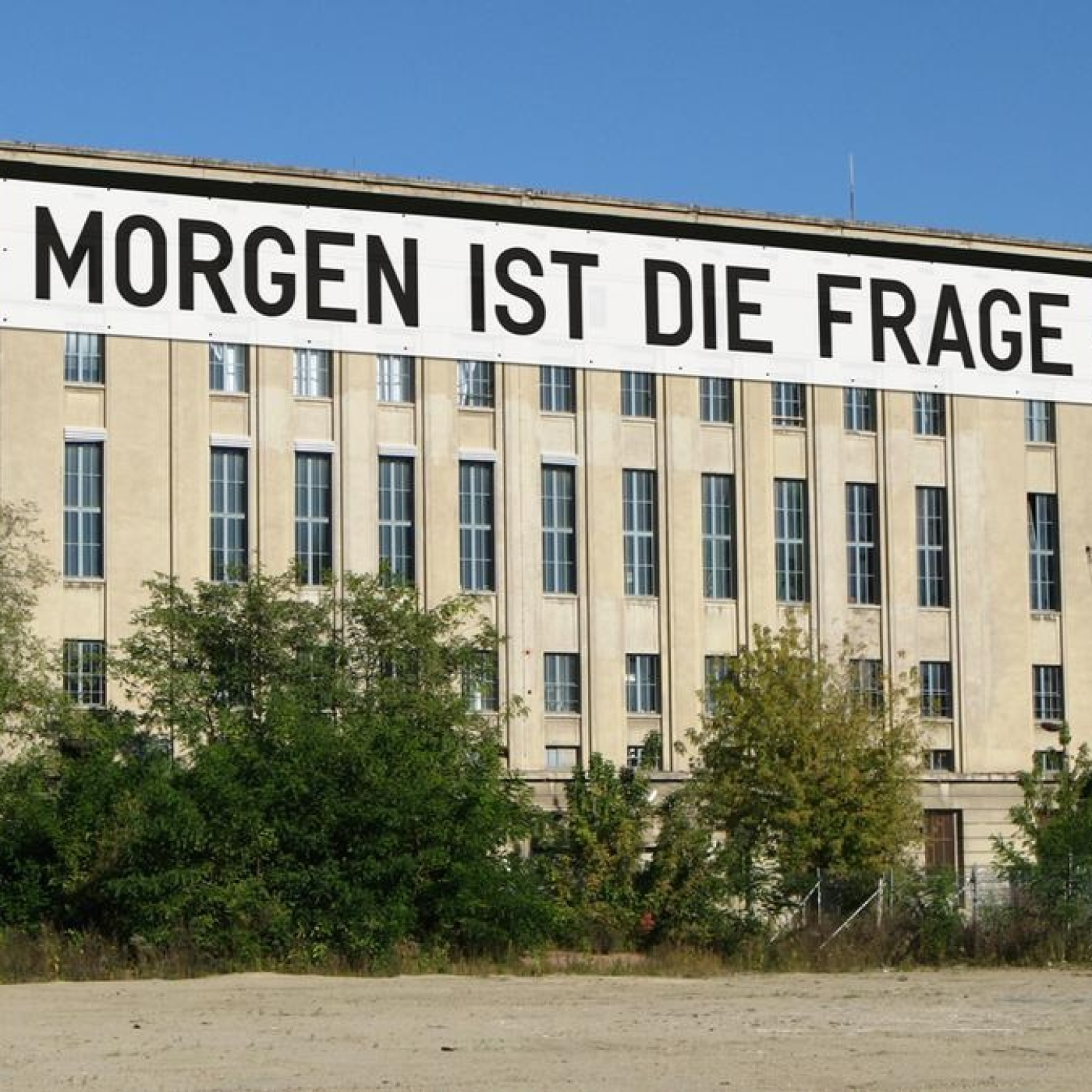 Entre Músiques 263 (T8). Berghain... (valencià) episode artwork