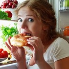 205.- ¿Tapas tus emociones COMIENDO? Aprende a NO atracar la nevera por ansiedad!