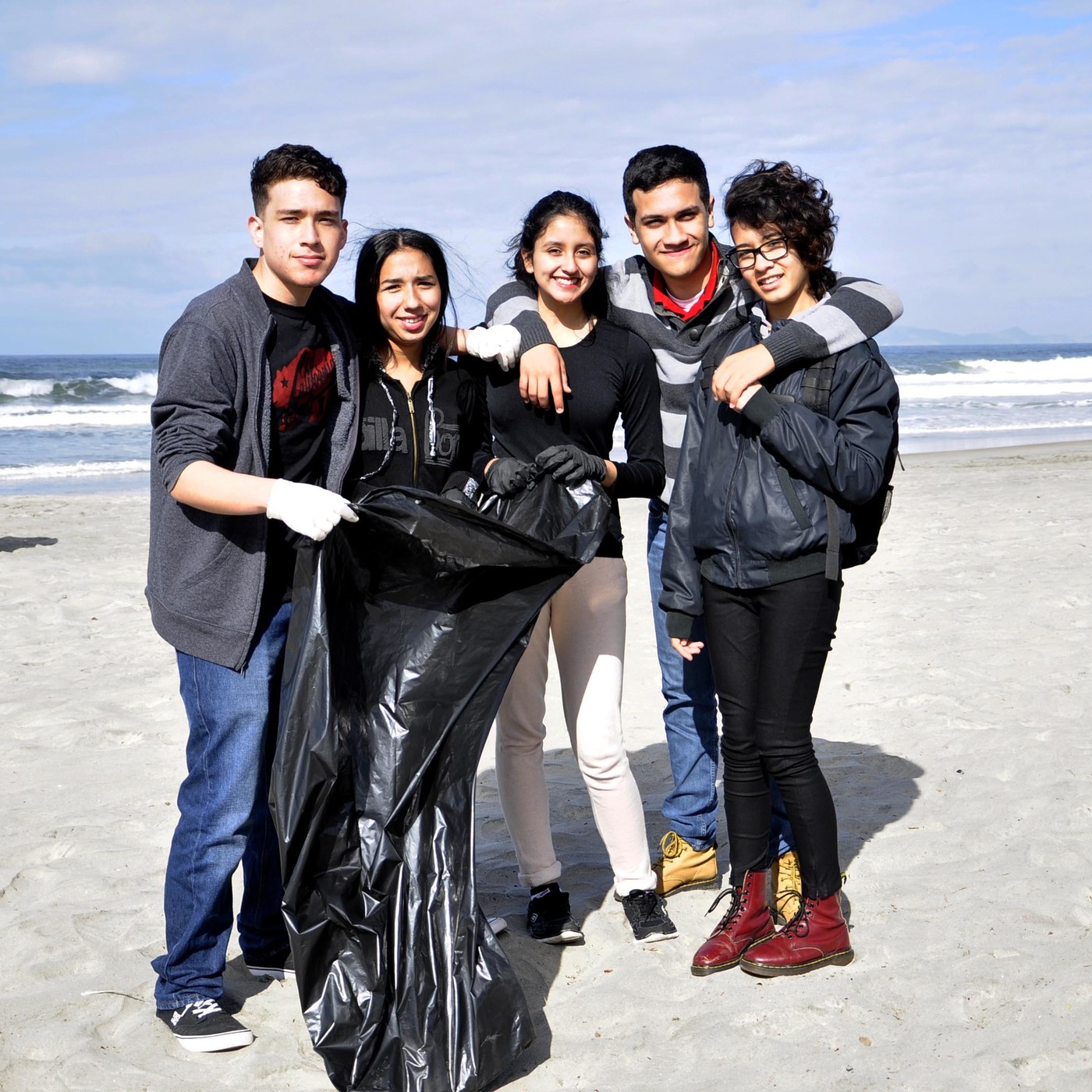 Continúan en Rosarito con la jornada "Ayudando Ando"