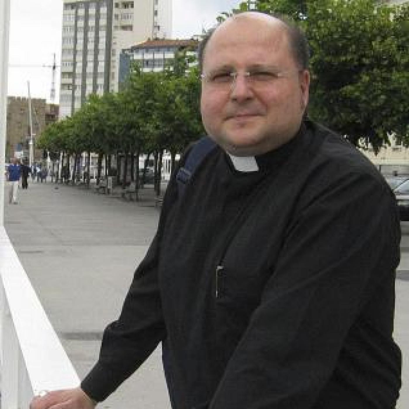 Carlos López Lozano: 'Toda la obra de Cabrera está enfocada a acercar a la sociedad española a Jesús'