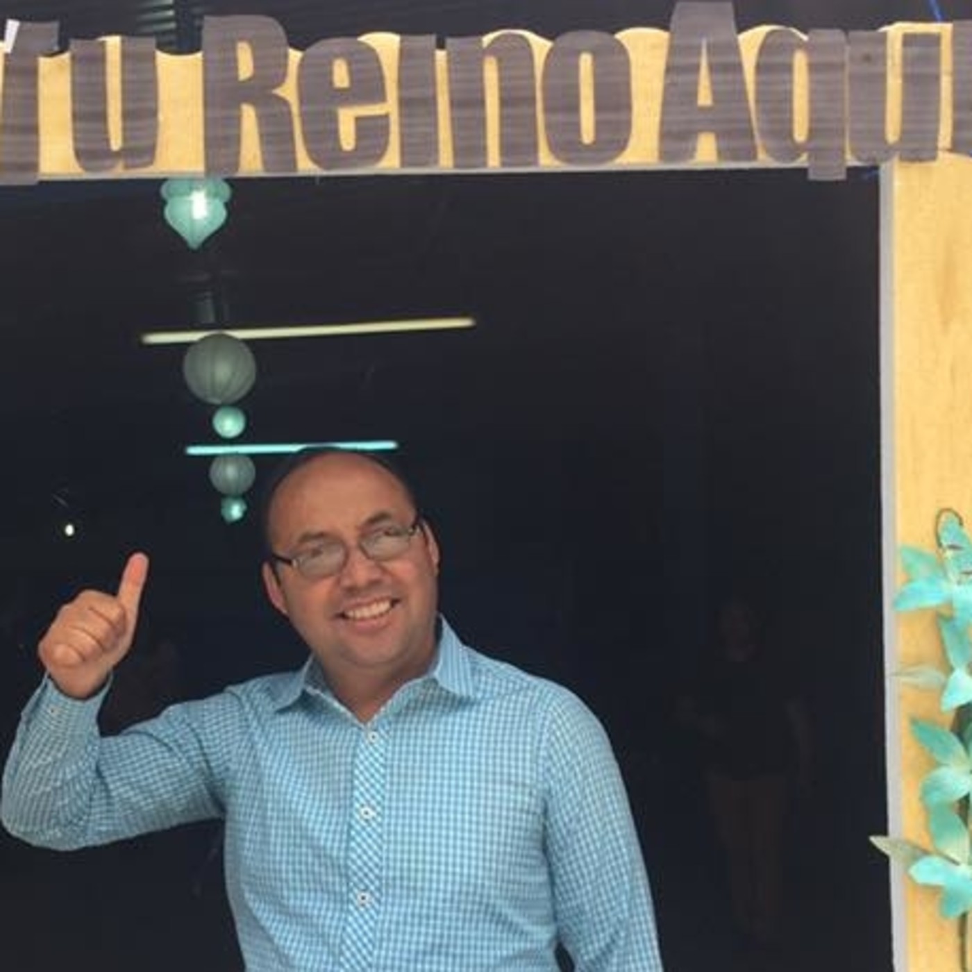 Tu Reino Aquí Uniendo al Cielo con la Tierra