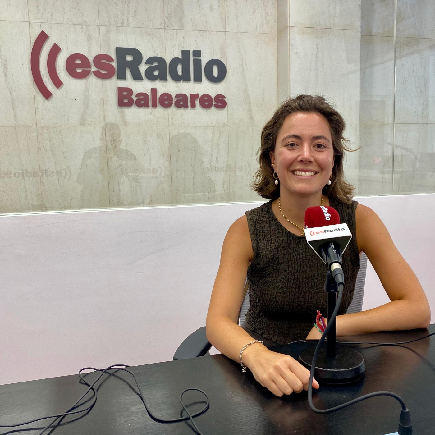María Rabell relata desde dentro el viaje del Papa León XIV a España episode artwork