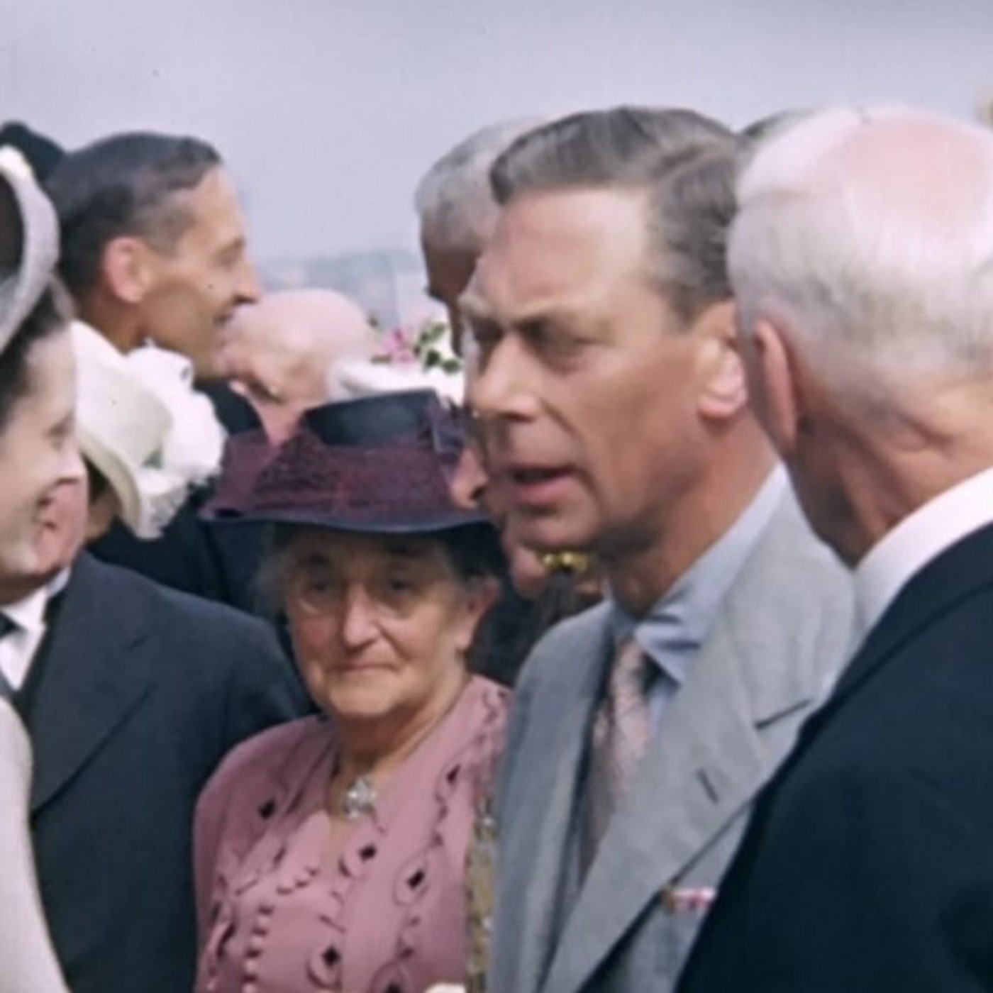 'Plata o Plomo': The Royal House of Windsor episode artwork