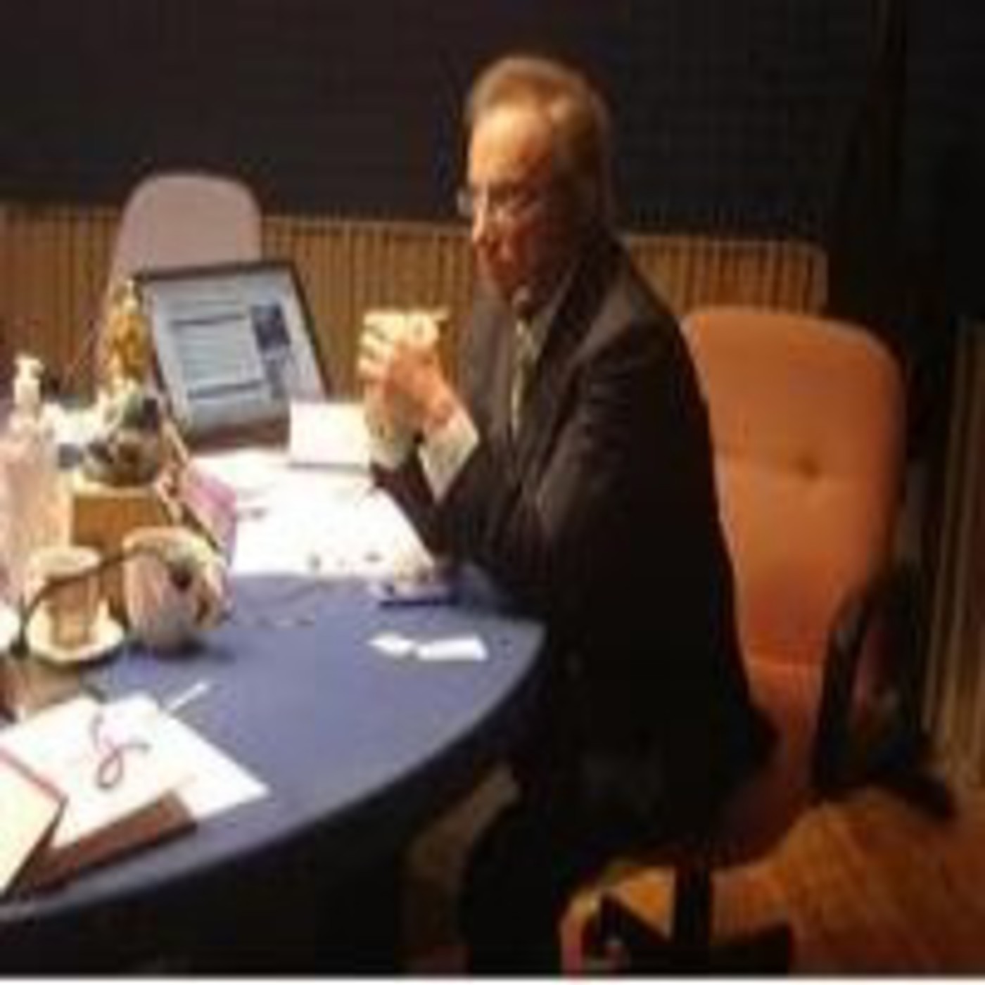 Podcast Y Usted... ¿Que Opina?