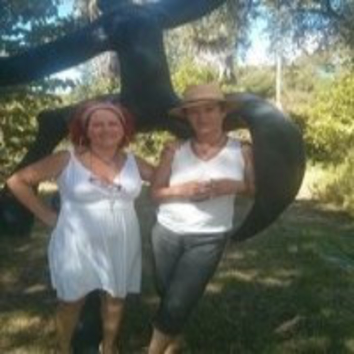 Podcast ENTREVISTAS A ARTISTAS POR NURYA RUIZ