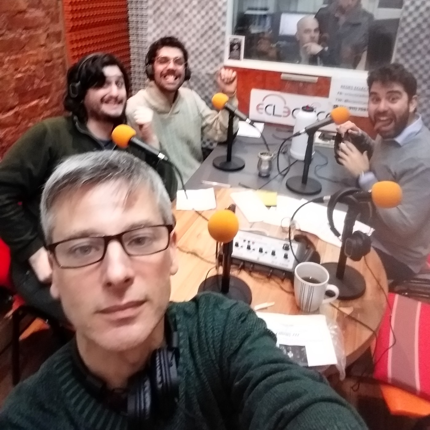 Notas y entrevistas de AGUA Prensa