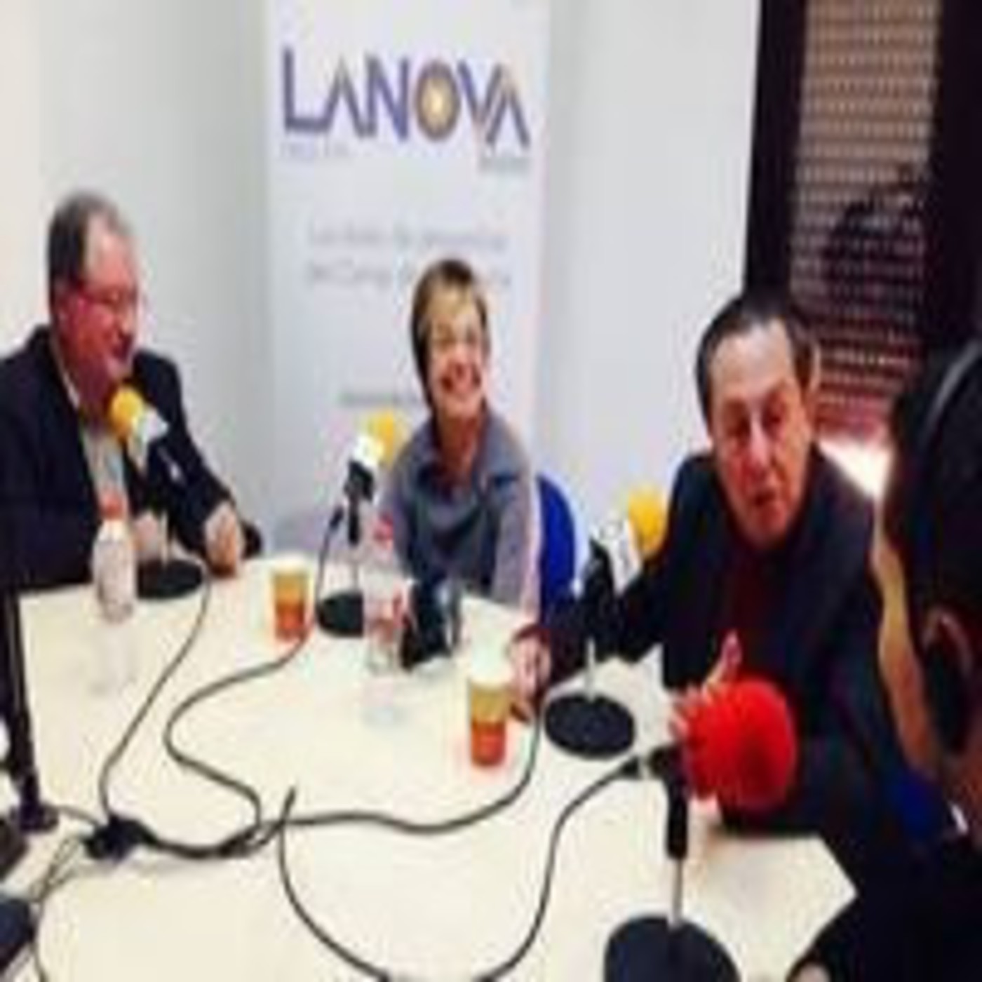LANOVA Opinió 1x04 - (Margarida Aritzeta, Tomàs Barberà i Tomàs Carot) 11/12/14 episode artwork