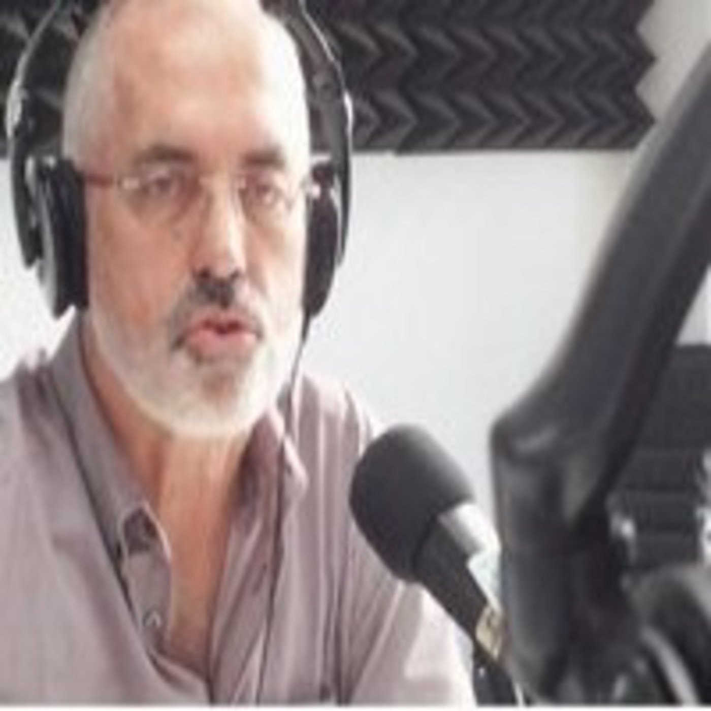Entrevista a Manolo Roales en DTUP, miércoles 18 de Diciembre de 2013 episode artwork