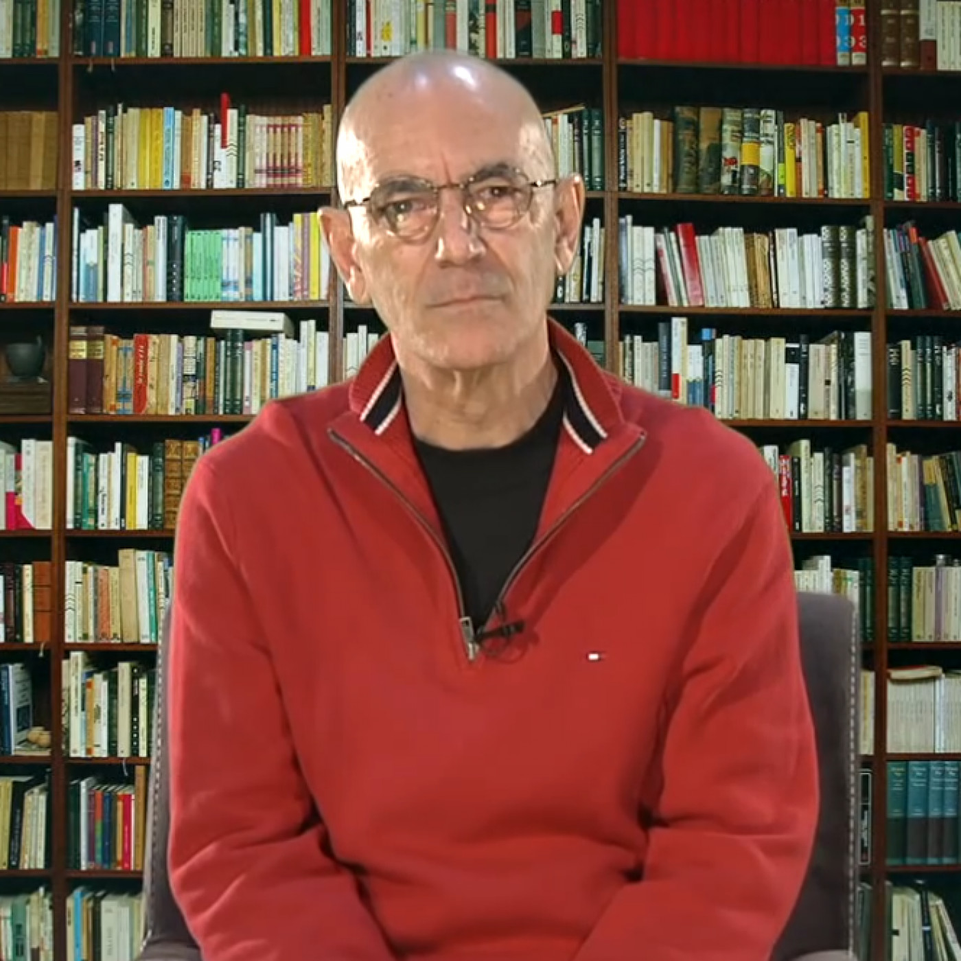 Preguntas a Emilio Carrillo