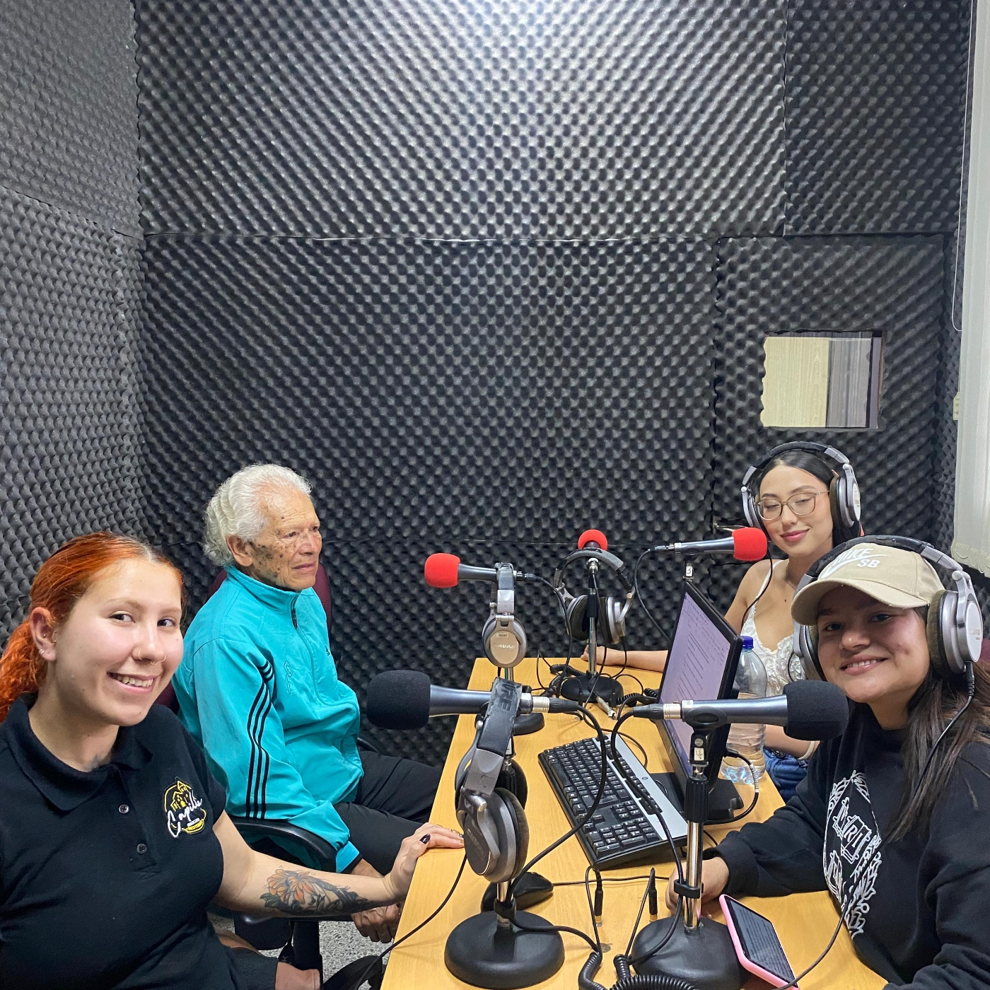 Miradas y Voces