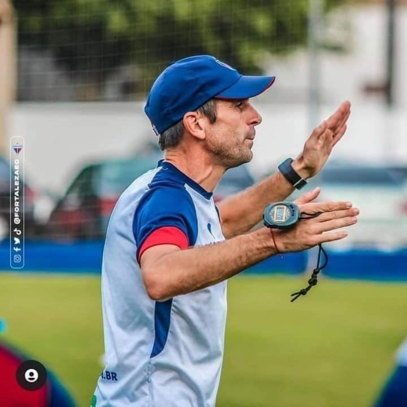 VocesdelaIsla100.5