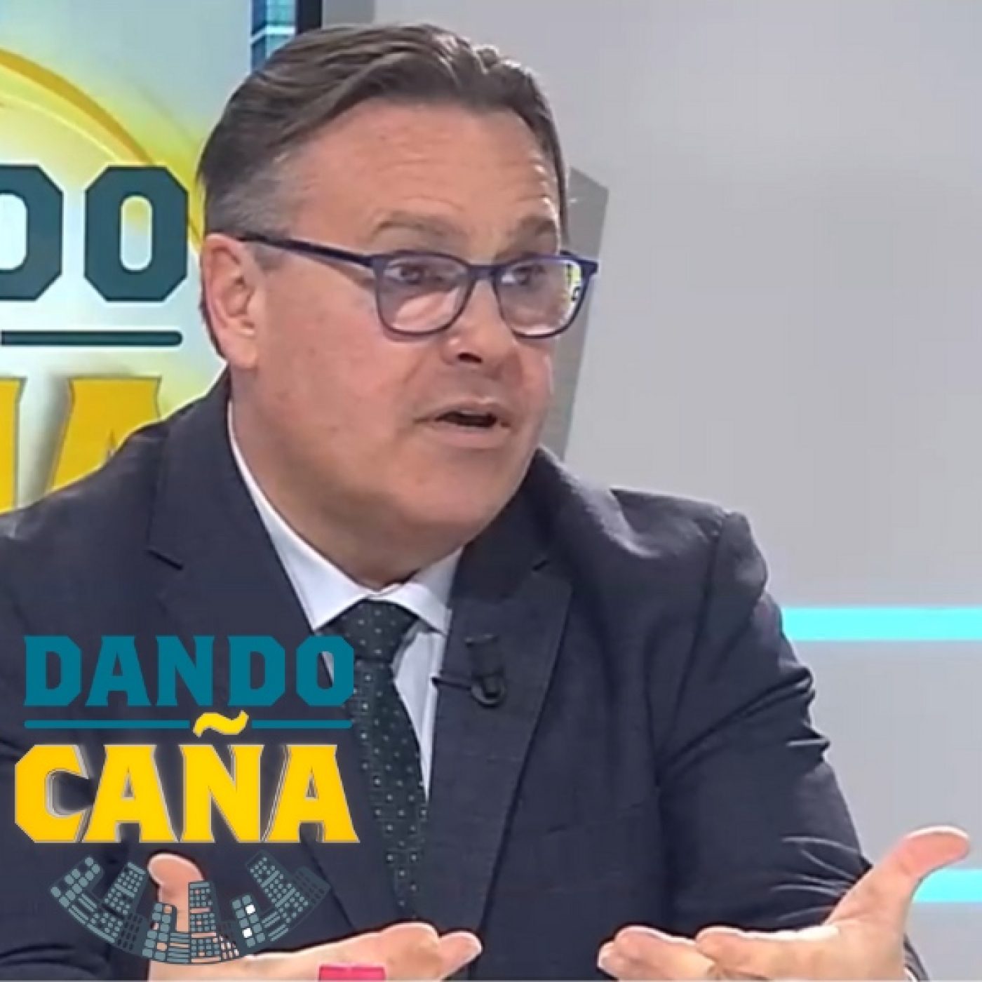 Dando Caña