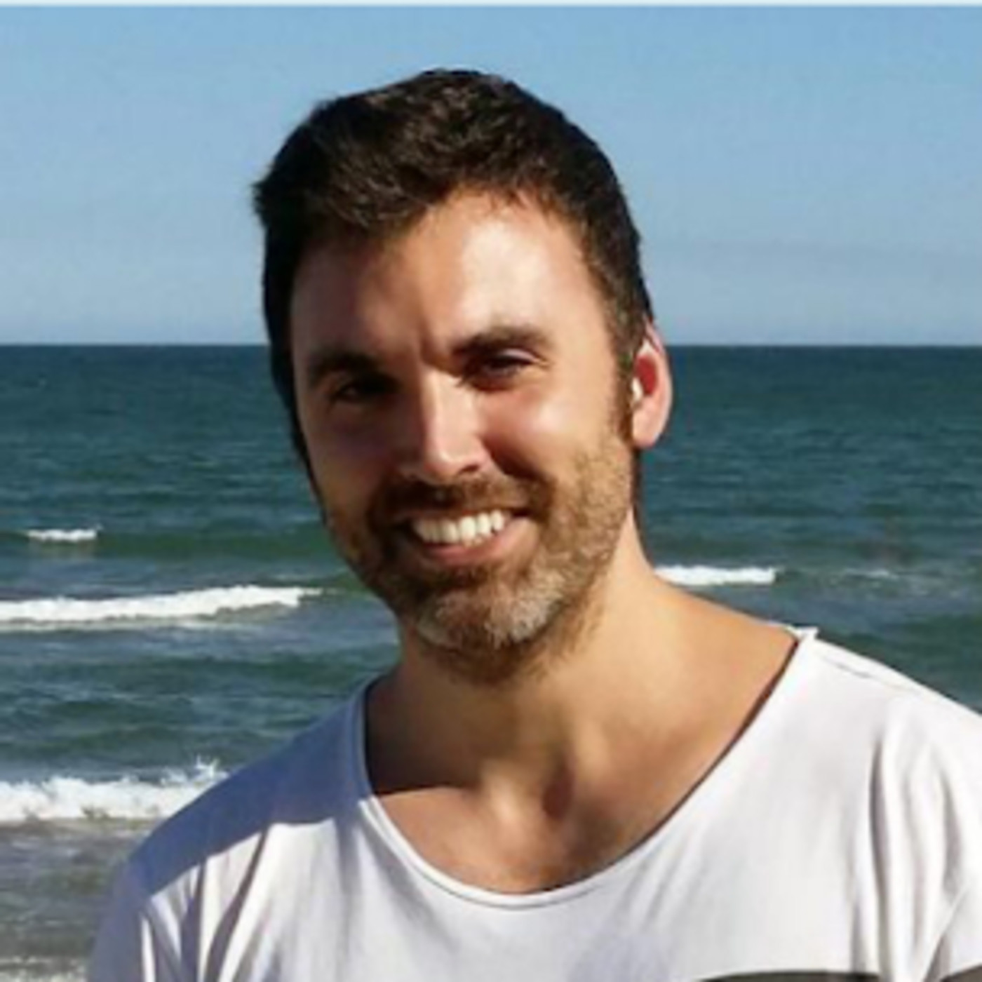 Al otro lado del espejo - Materia reservada