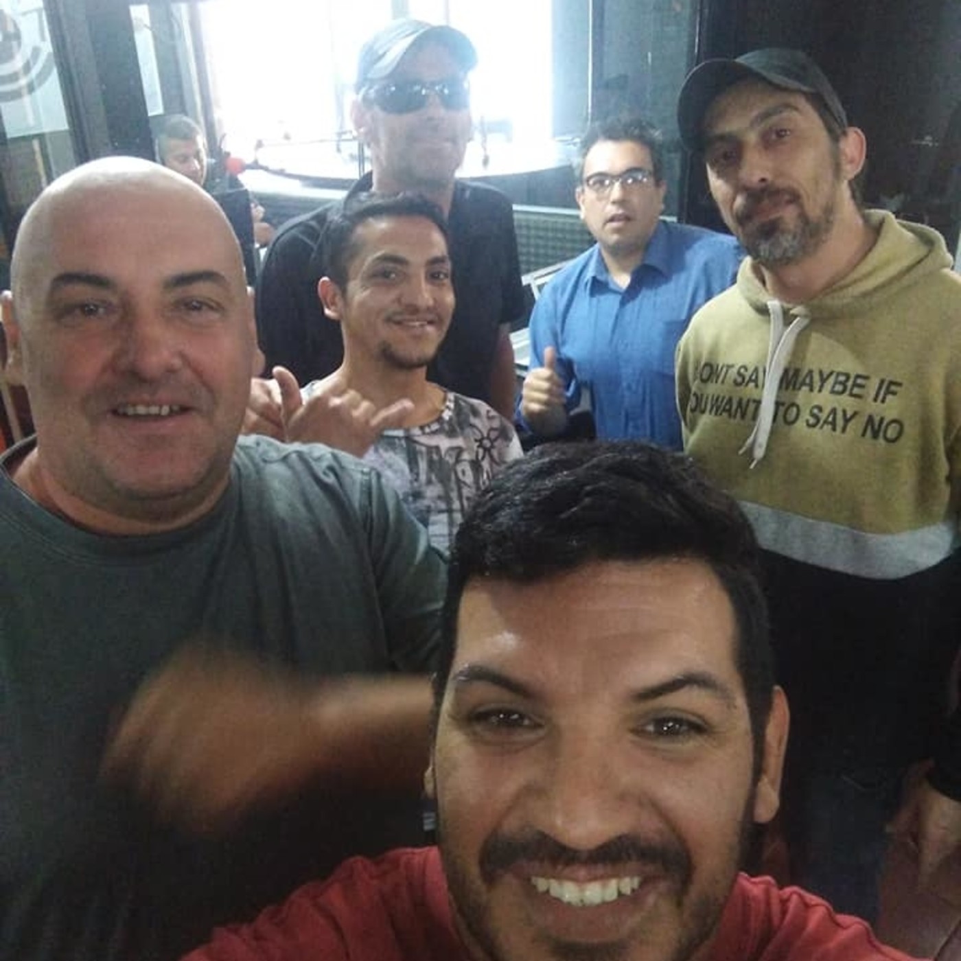 SILENCIO DE RADIO en FM \
