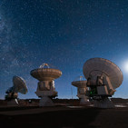 Nanocosmos : Astrofísica e nanotecnoloxía aliadas para debullar a poira estelar