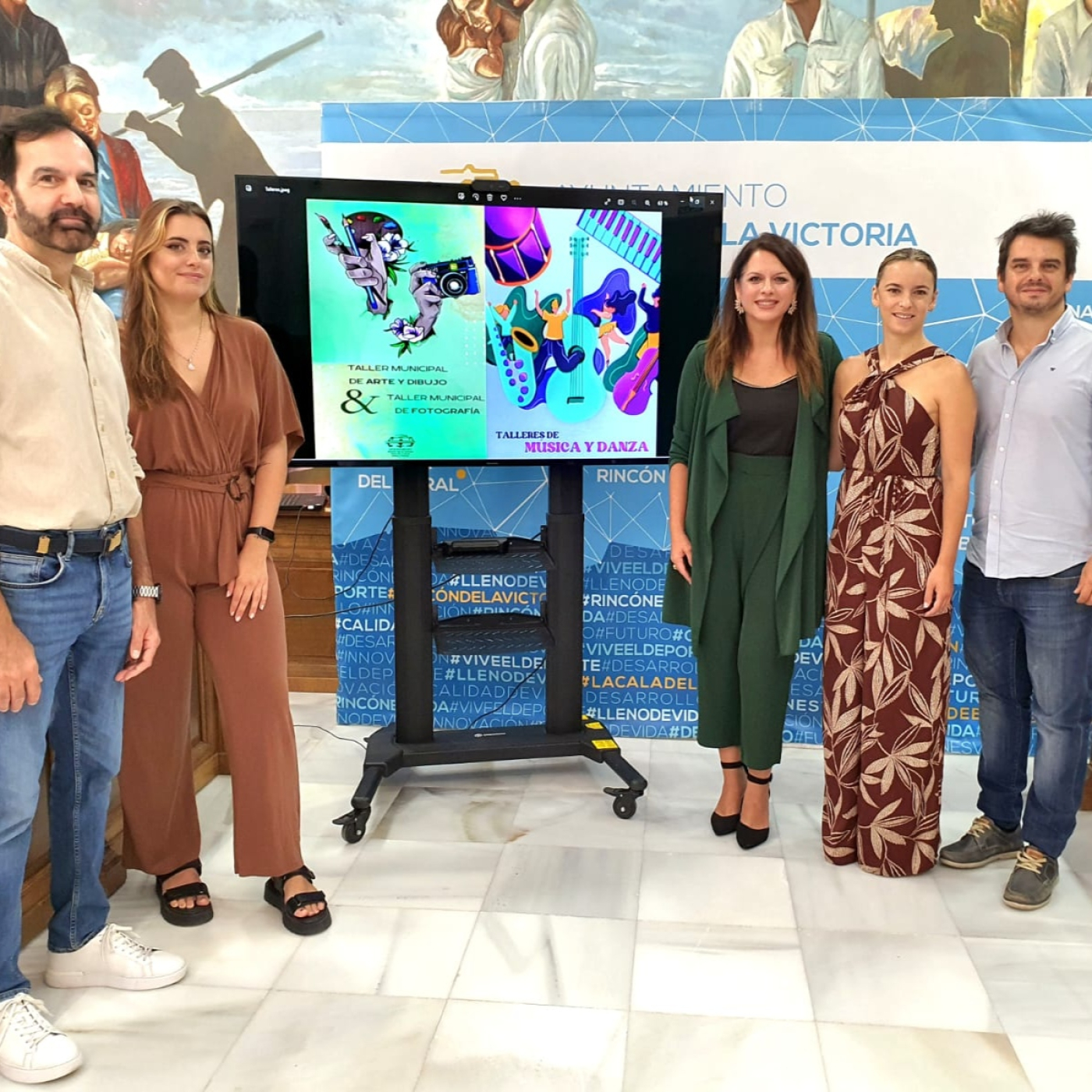 Talleres de Música y Danza, Fotografía, Arte y Dibujo episode artwork