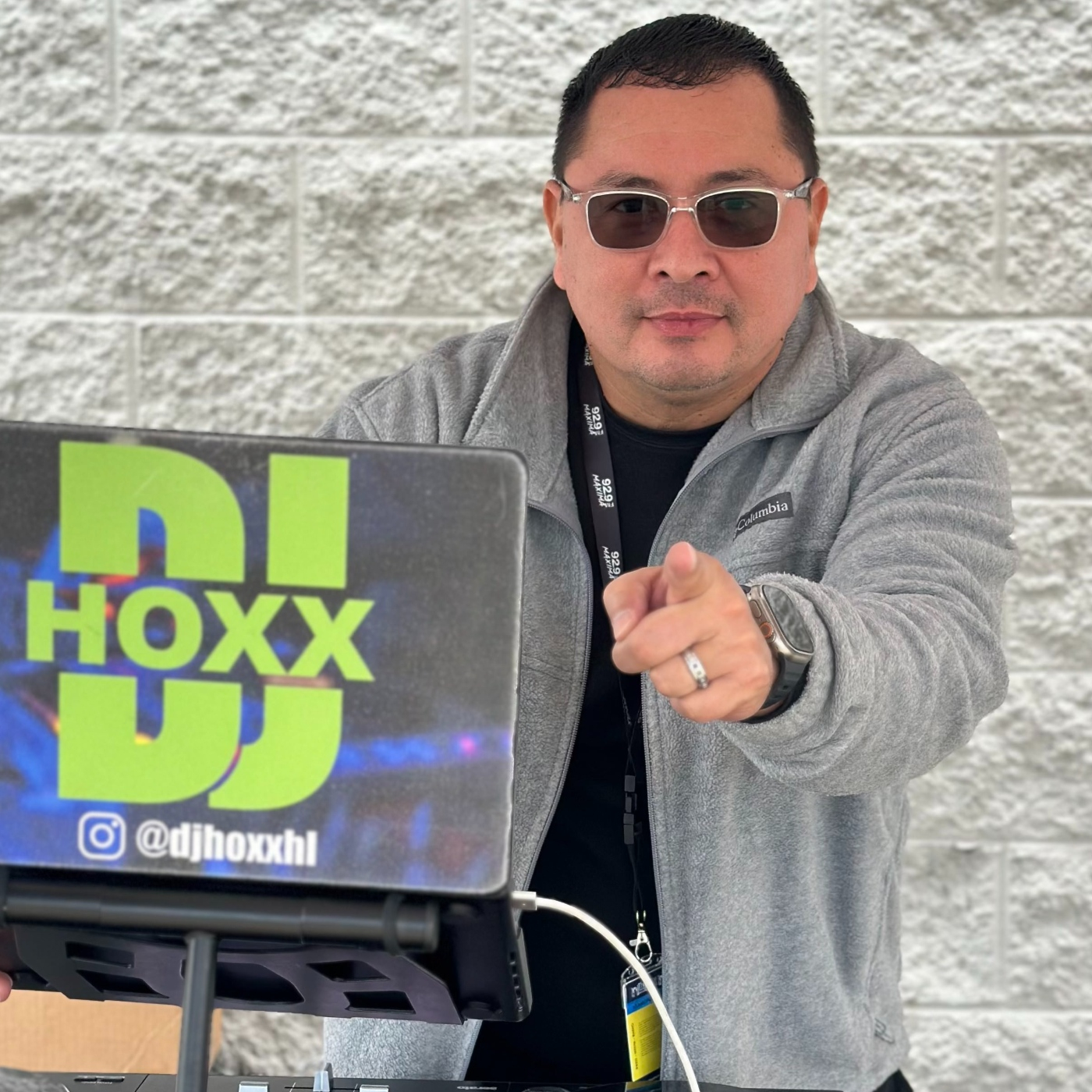 DJ HOXX @henryloor
