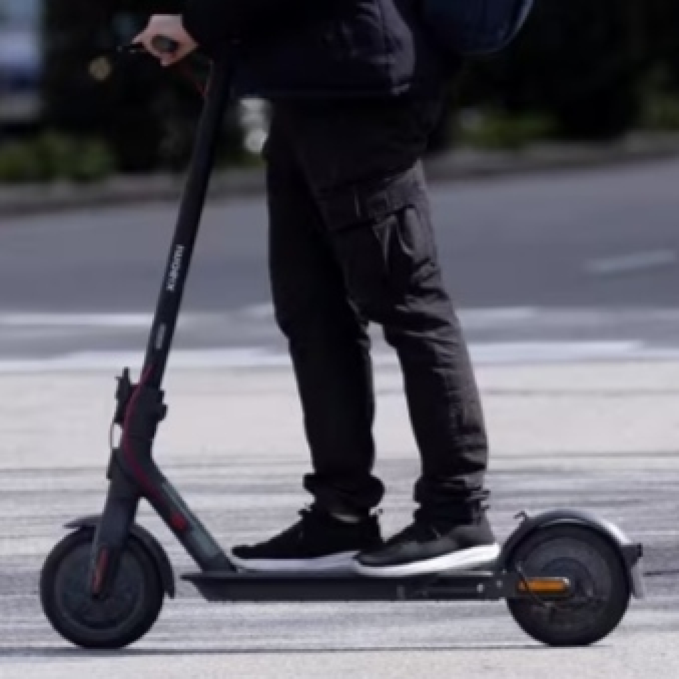 Albox, el pueblo de Almería que ha requisado 18 patinetes eléctricos en cuestión de horas episode artwork
