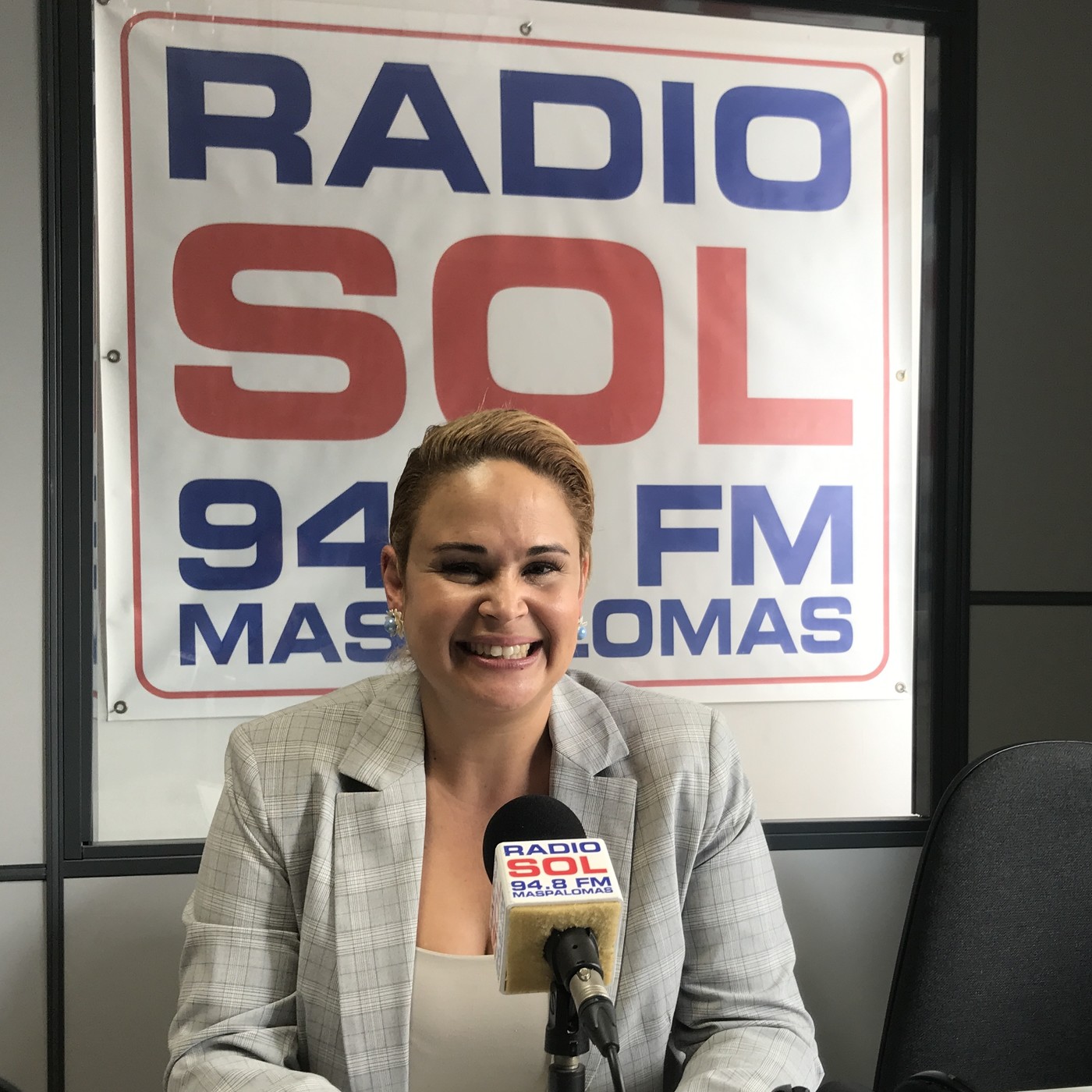 Yurena Tejera Cruz - Concejala Servicios Sociales en San Bartolomé de Tirajana episode artwork