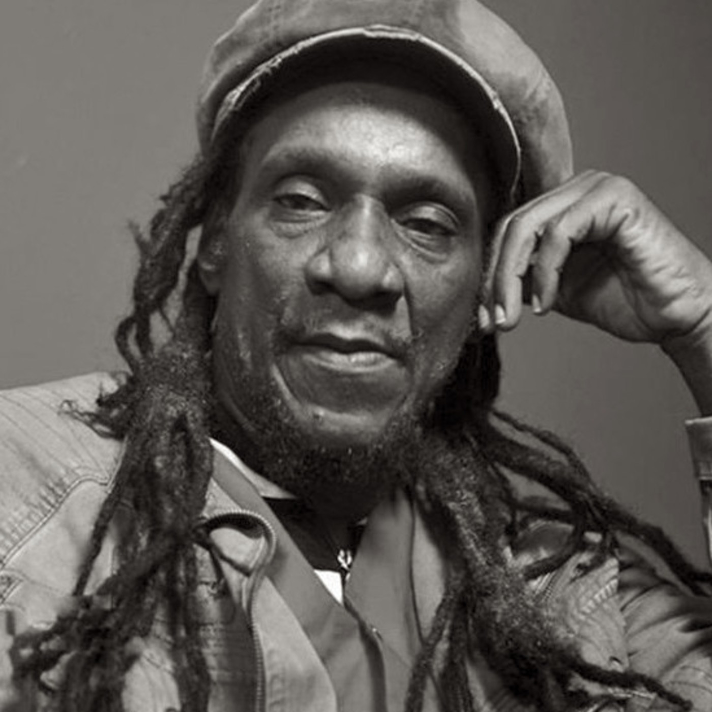 Dread Al Control Reggae Radio Show 12-10-2021 episode artwork