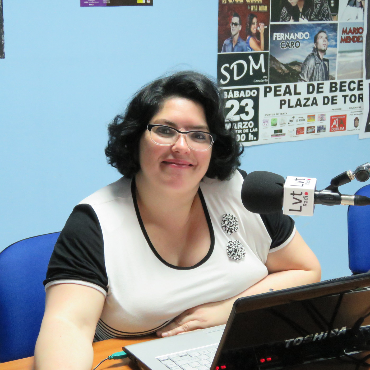 De papel y colorines