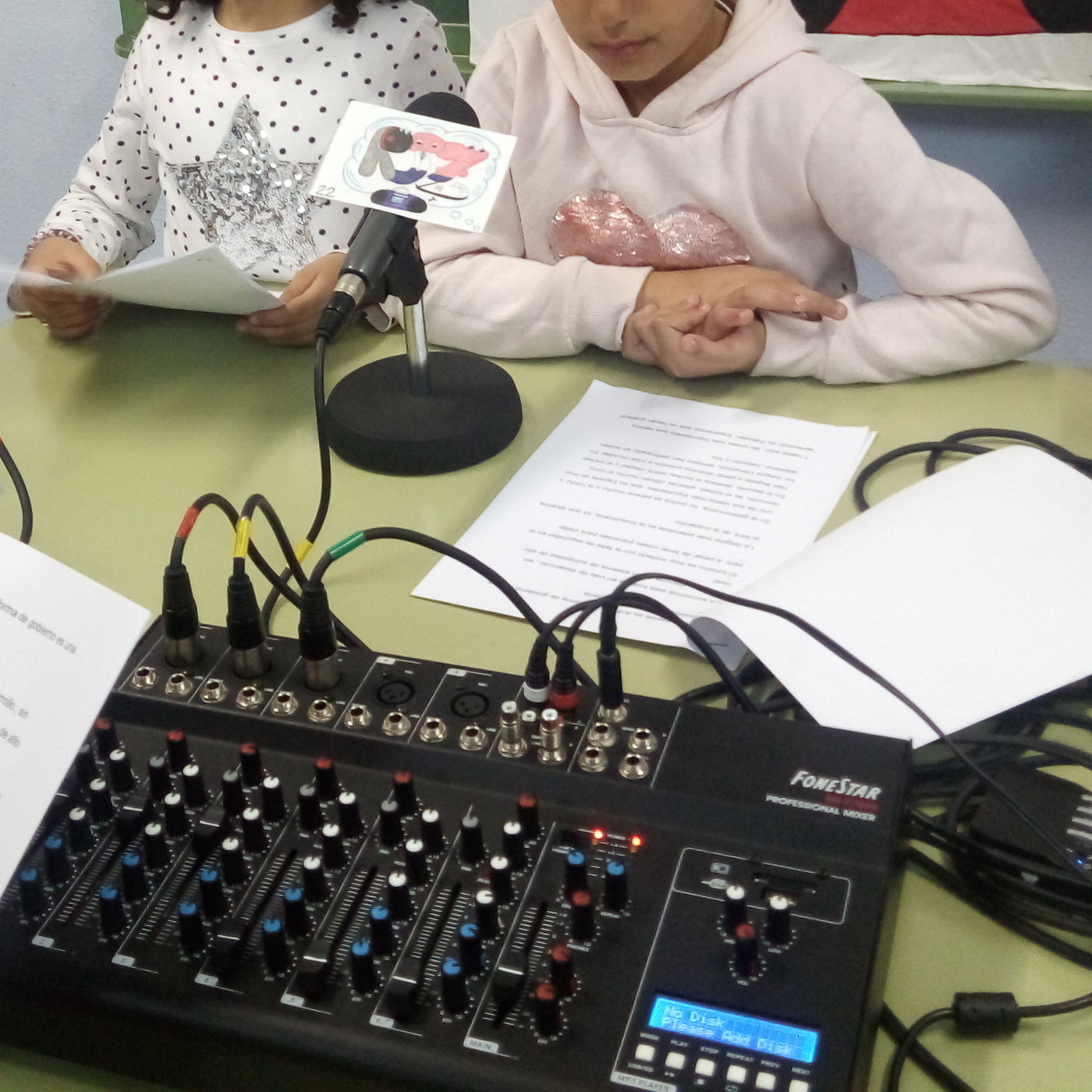 JzRADIO (PROYECTO DE RADIO ESCOLAR
