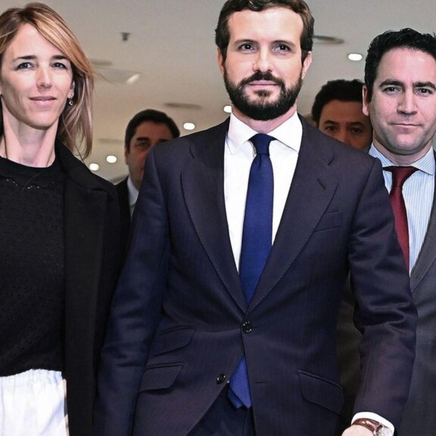 LA RATONERA: ¿Ha sido buena decisión del PP apoyar a Pedro Sánchez? ¿Qué pedían los españoles? episode artwork