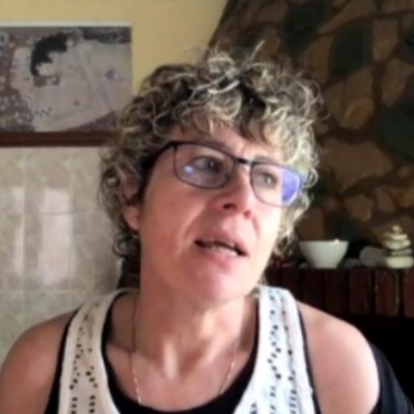 Salvaguardemos nuestra humanidad. Hablamos con María Asunción Berenguer Ruiz, creadora del documental CRIATURAS