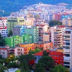 Nómadas - Tirana, una perfecta desconocida - 25/09/16