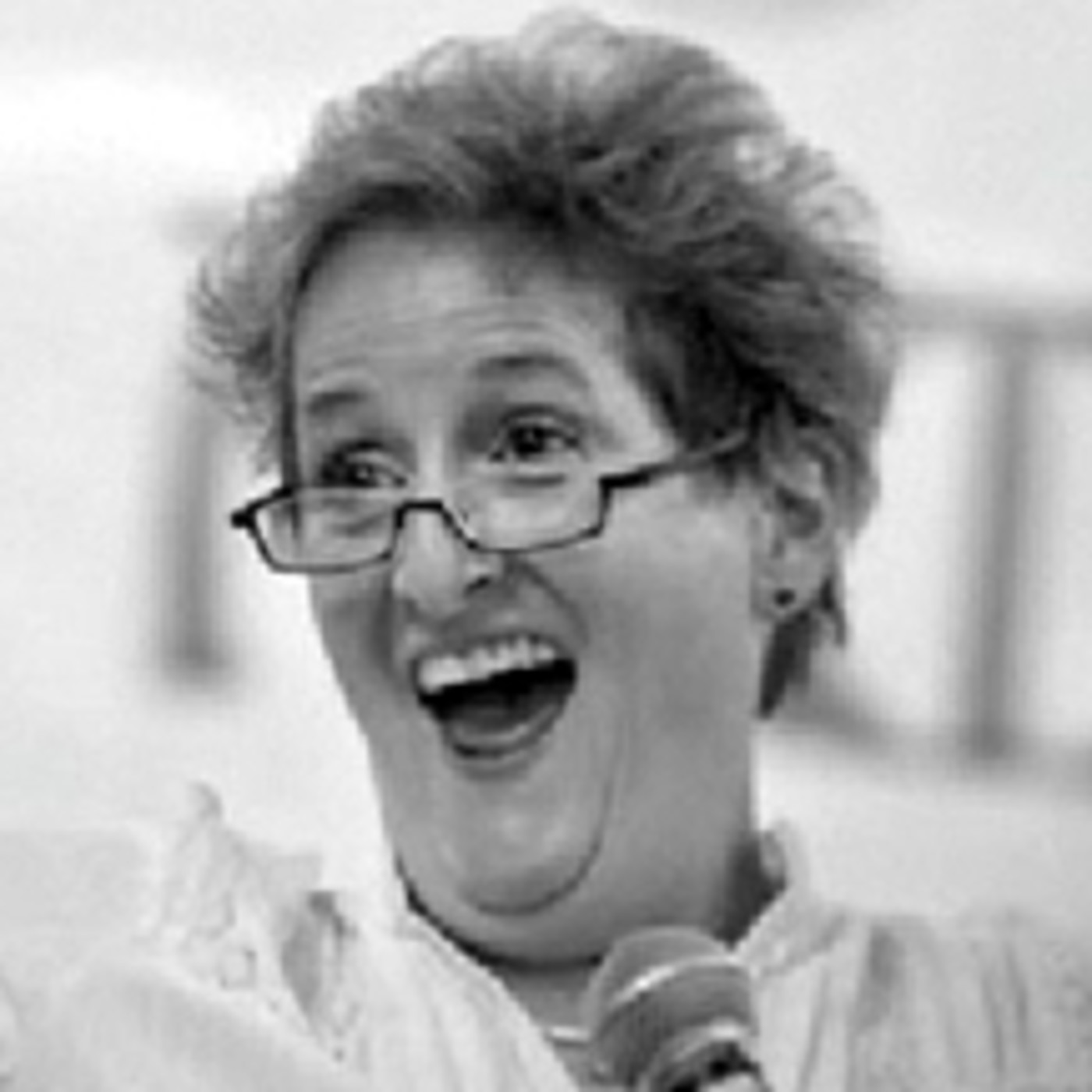 Nancy Roncesvalles: "Apoyamos un proyecto maravilloso que lleva agua potable a muchísimas personas"