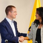 Frente Amplio por Mexico (Union Derecha-Izquierda)