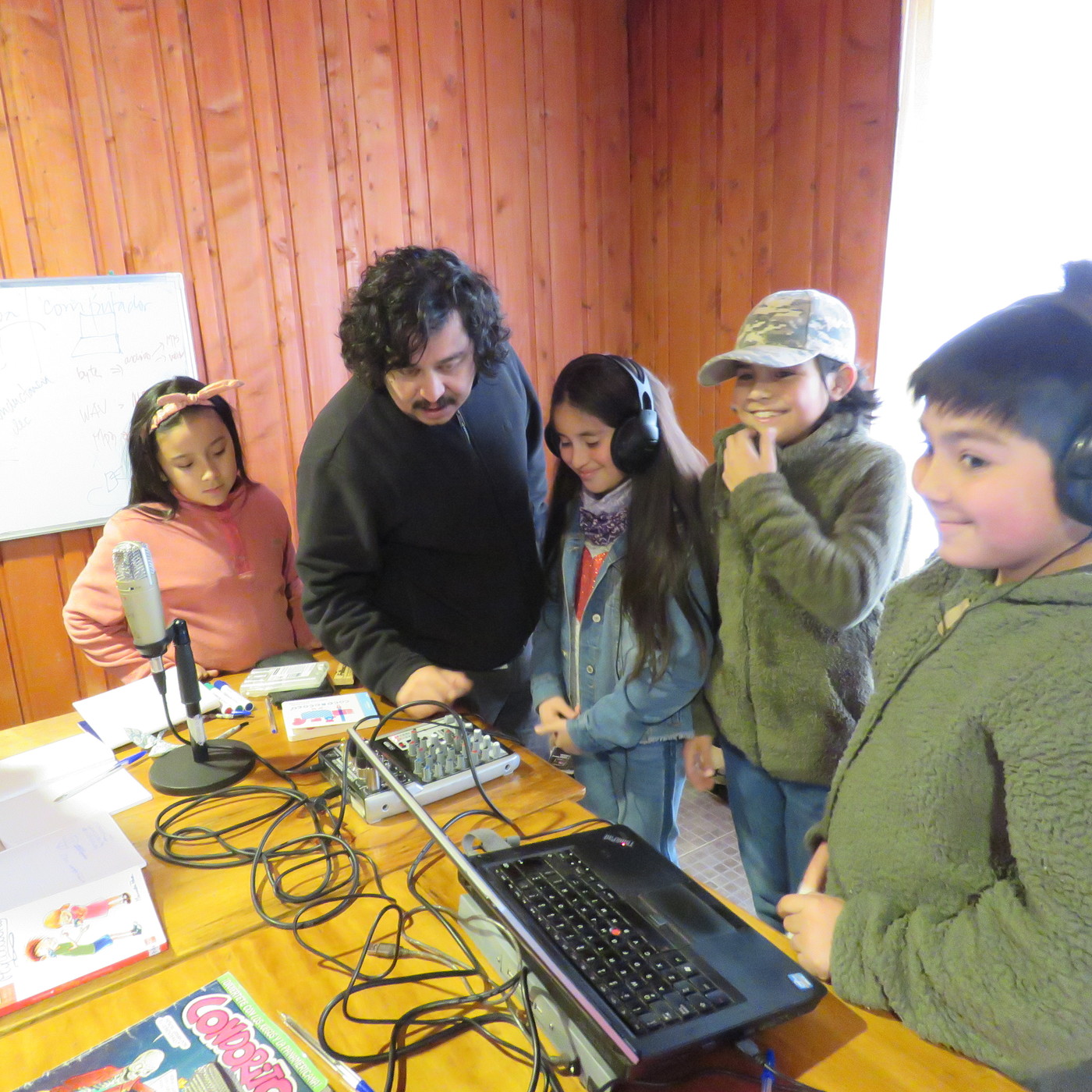 “Revista Comunitaria el Magazine Radial y Social d