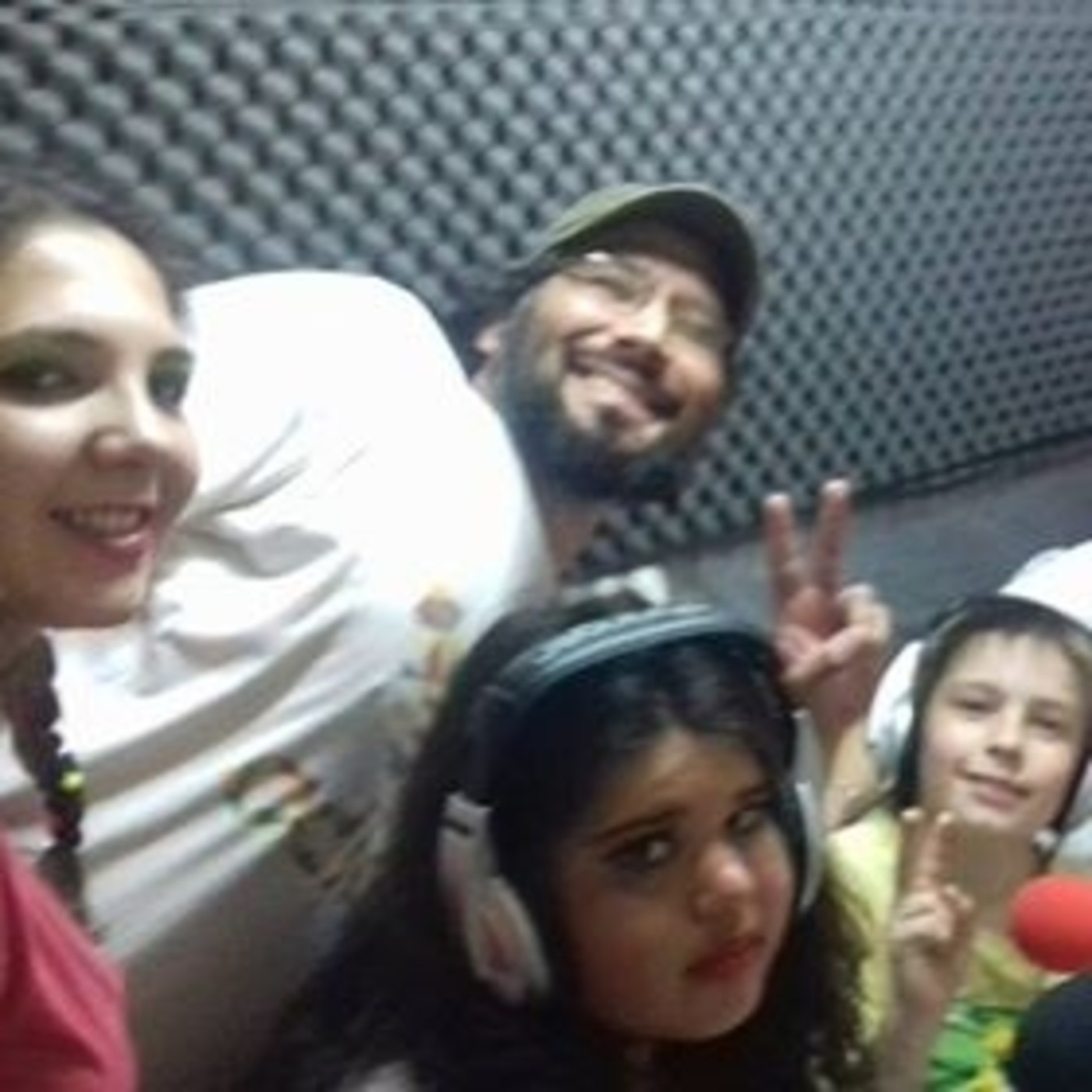 Podcast de Radio Feroz Divertite