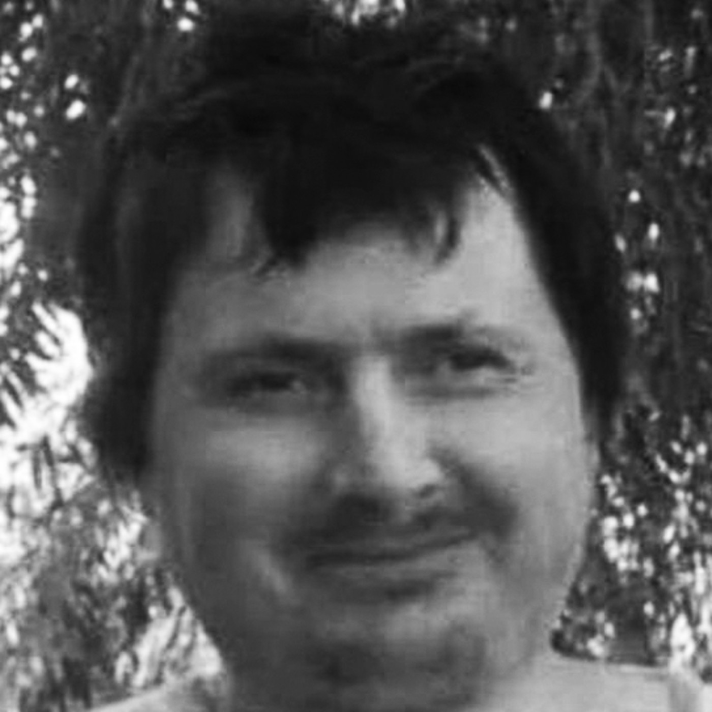 Elvio Saravia