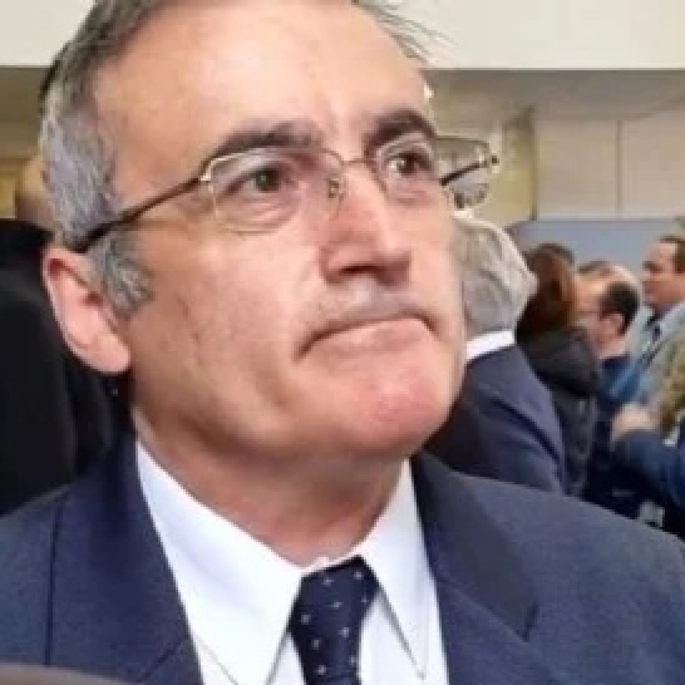 FERNANDO PATINELLA EN LA SESIÓN DONDE DESLIZÓ CRÍTICAS POR CARTELES DE DIPUTADOS episode artwork