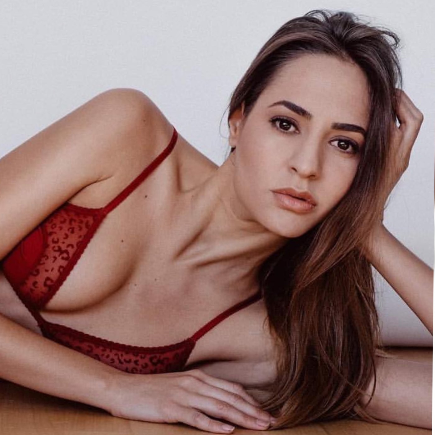 EMOTION ME por Pedro Vivar