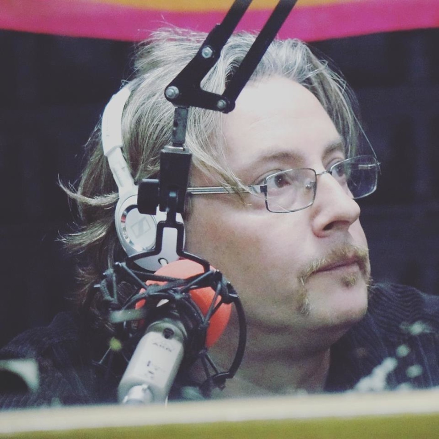 PAST SHOW_6 episode artwork