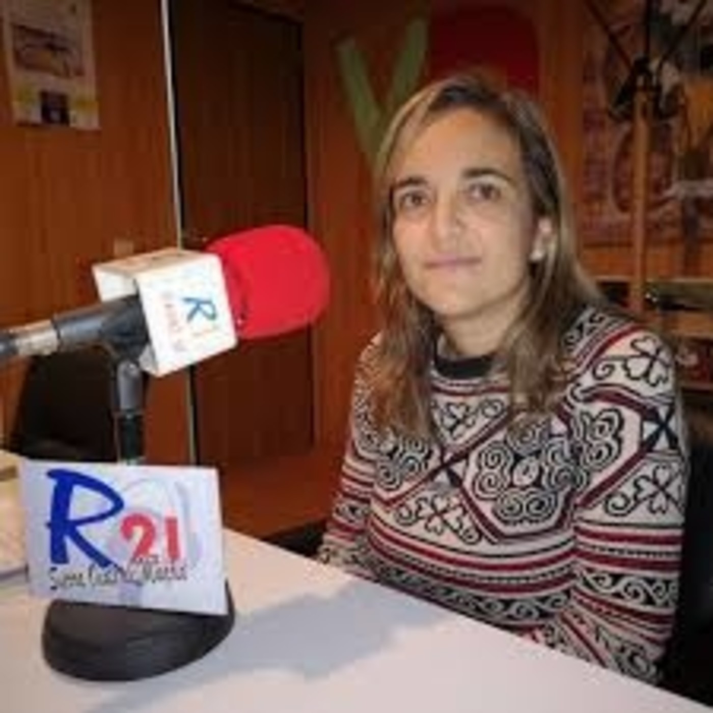 Mónica Martín nos habla de los 25 años del teatro de San Martín de Valdeiglesias episode artwork