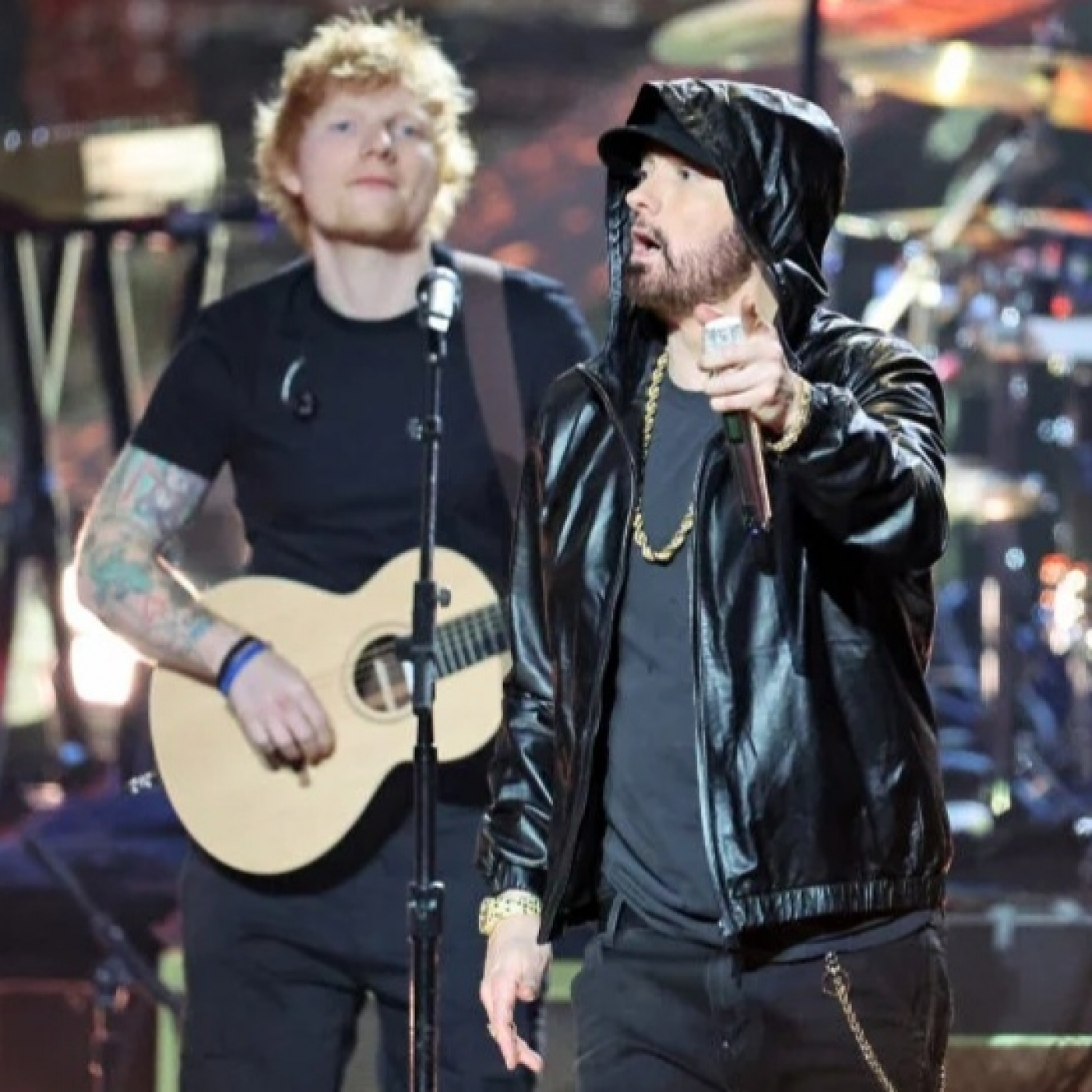 Escucha a Eminem unirse al concierto de Ed Sheeran en "Lose Yourself" y "Stan" en Detroit. episode artwork
