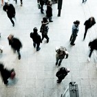 DIÁLOGOS DE ACTUALIDAD: Claves para sobrevivir a una vida frenética