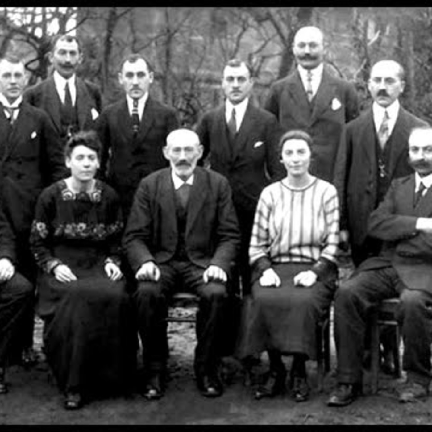 Illuminatis, La fundación de un plan Macabro por la Dinastía Rothschild - Los Amos del mundo episode artwork