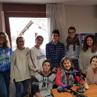 El grupo de teatro del colegio San Gregorio actúa en el 30 FICA