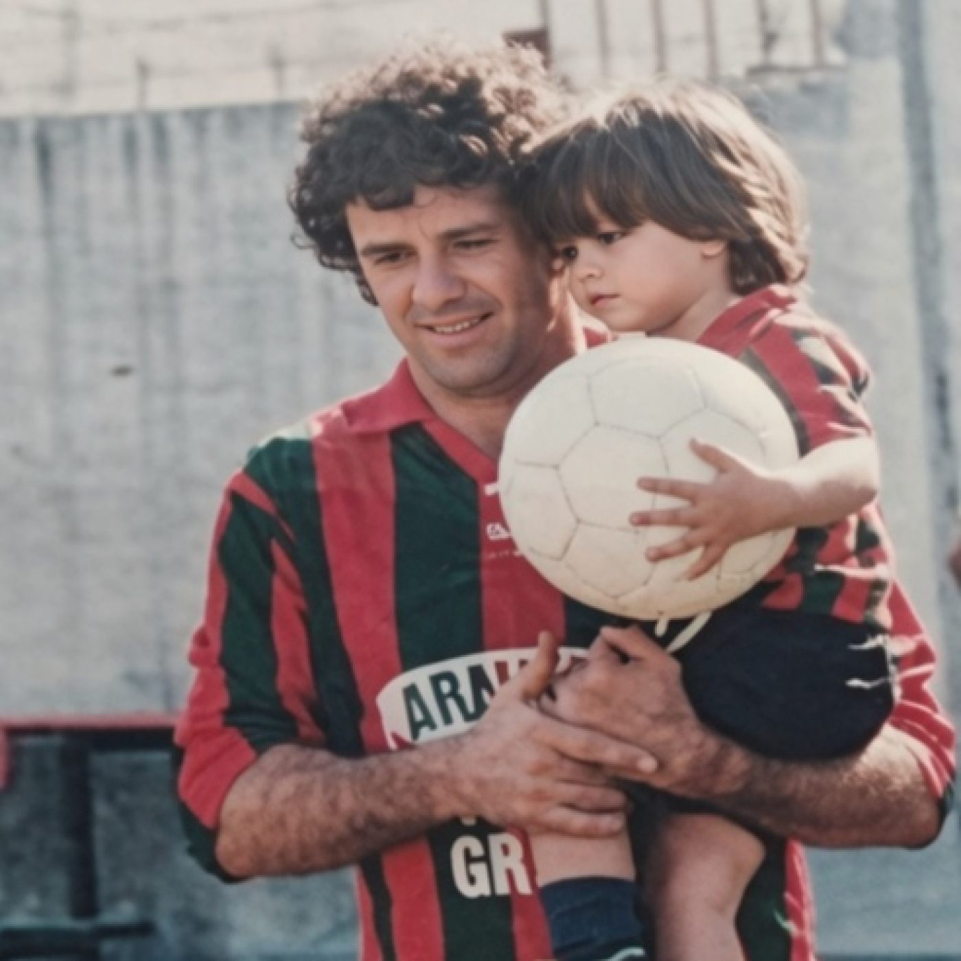 La historia de Marcelo "Pekinés" Martino: del barrio San Clemente al fútbol profesional episode artwork