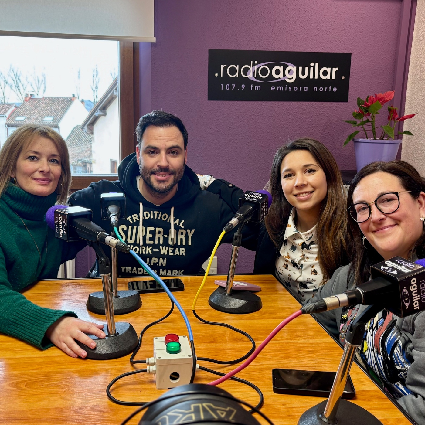 Entrevistas en Radio Aguilar FM