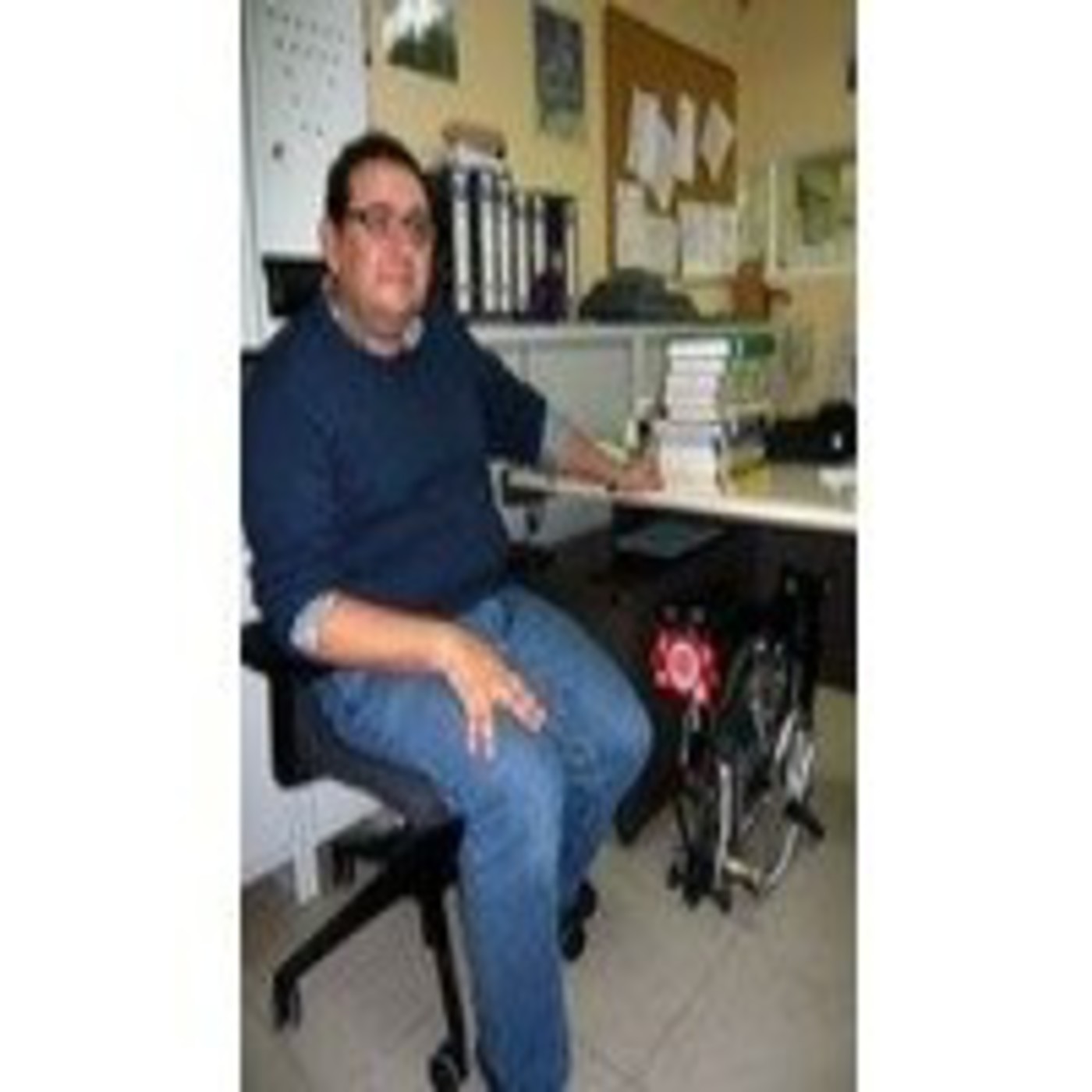 Entrevista a Francisco Manuel García, secretario de A Contramano episode artwork