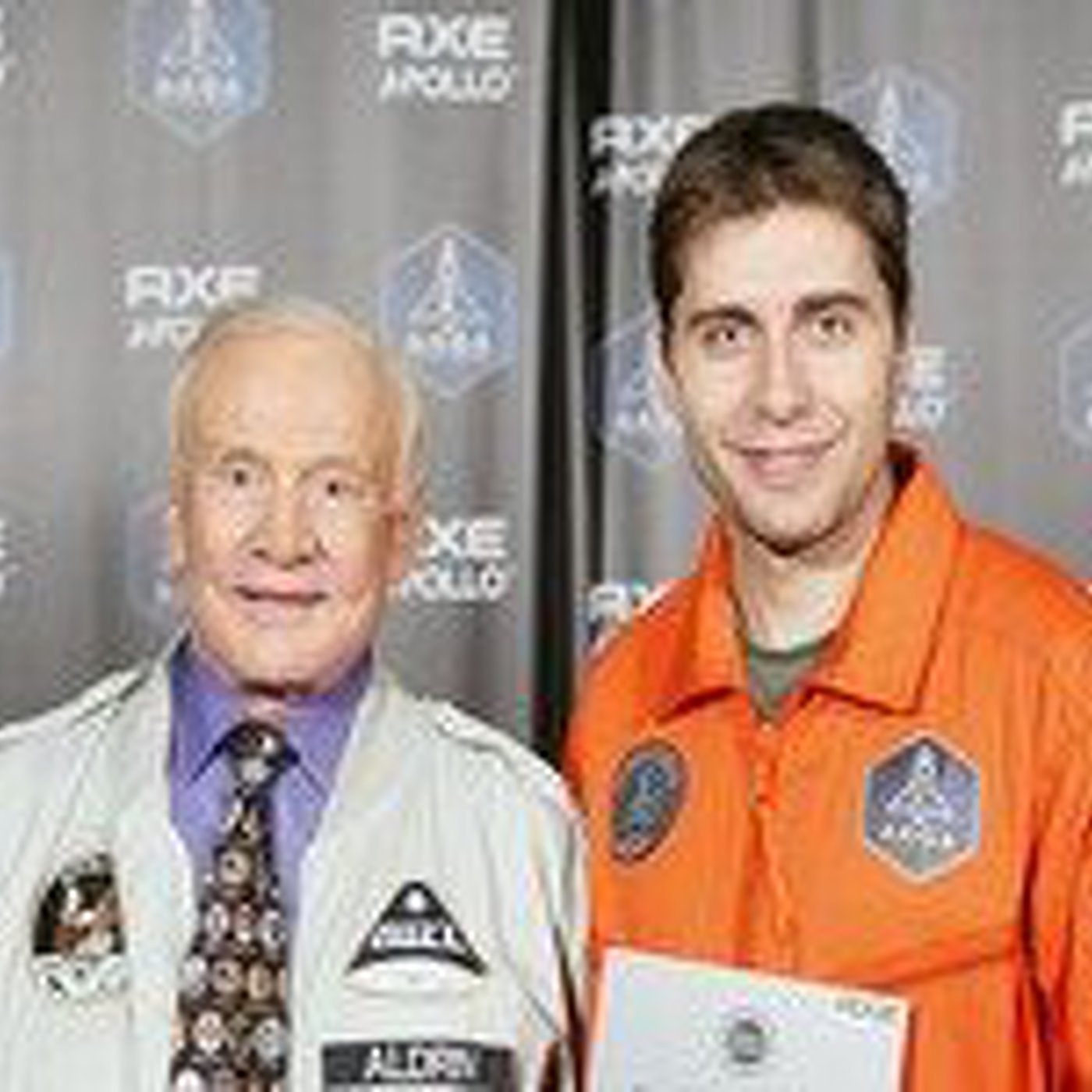 Eduardo Lurueña - Astronauta de la SPACE EXPEDITION CORPORATION y campeón del mundo de Kun Fu episode artwork