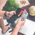 ¿Efectivo o tarjeta?