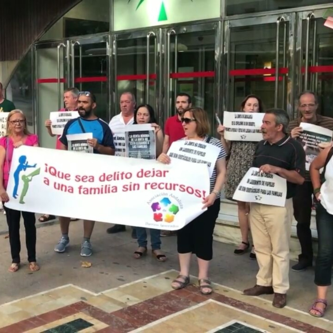 Básicamente Precarias Espacio Radiofónico